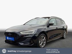Agate black metallic Gebraucht 2024 Ford Focus ST-Line X Kombi | 23.540 € (Guter Preis)