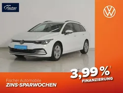 Weiss Gebraucht 2023 VW Golf VIII Life Kombi | 20.440 € (Guter Preis)