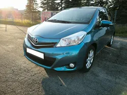 Blau Gebraucht 2013 Toyota Yaris Cool Kleinwagen | 5.500 € (Guter Preis)