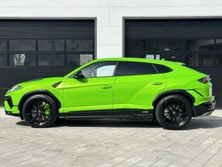 Grün Gebraucht 2023 Lamborghini Urus SUV | 294.900 € (Fairer Preis)
