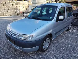 Silber Gebraucht 2002 Citroën Berlingo Van / Kleinbus | 700 € (Superpreis)