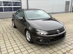 Braun Gebraucht 2011 VW Eos Cabrio | 7.700 € (Fairer Preis)