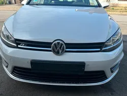 Weiß Gebraucht 2017 VW Golf VII Kombi | 11.900 € (Fairer Preis)