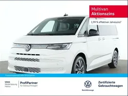 Weiß Gebraucht 2024 VW Multivan Style Van / Kleinbus | 58.990 € (Fairer Preis)