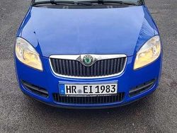 Blau Gebraucht 2008 Skoda Fabia Limousine | 2.150 € (Fairer Preis)