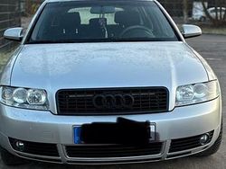 Silber Gebraucht 2003 Audi A4 Kombi | 1.100 € (Superpreis)