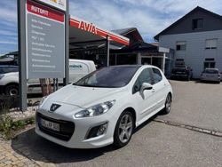 Weiß Gebraucht 2012 Peugeot 308 Active Limousine | 3.999 € (Teuer)