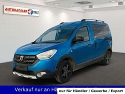 Blau Gebraucht 2018 Dacia Dokker Stepway Van / Kleinbus | 3.699 € (Superpreis)