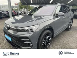 Delfingrau (metallic) Gebraucht 2024 VW Tiguan R-line SUV | 50.998 € (Teuer)