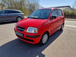 Rot Gebraucht 2007 Hyundai Atos Kleinwagen | 2.499 € (Etwas zu teuer)