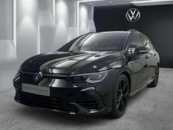 Grenadillschwarz metallic Gebraucht 2024 VW Golf VIII R Kombi | 48.500 € (Teuer)