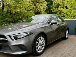 Grau Gebraucht 2020 Mercedes A160 Progressive Limousine | 21.500 € (Fairer Preis)