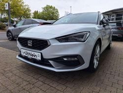 "nevada" weiss Gebraucht 2024 Seat Leon FR Kombi | 26.690 € (Fairer Preis)