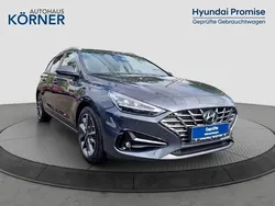 Grau Gebraucht 2021 Hyundai i30 Prime Kombi | 22.900 € (Fairer Preis)