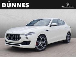 Weiß (bianco alpi) Gebraucht 2021 Maserati Levante GT SUV | 67.799 € (Fairer Preis)