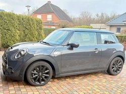 Grau Gebraucht 2018 Mini Cooper S Kleinwagen | 18.500 € (Fairer Preis)