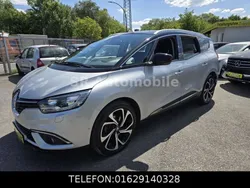 Schwarz Gebraucht 2018 Renault Grand Scénic IV Bose Edition Van / Kleinbus | 13.777 € (Guter Preis)