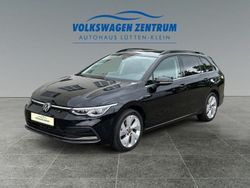 Deep black perleffekt (metallic) Gebraucht 2023 VW Golf VIII Style Kombi | 29.990 € (Guter Preis)