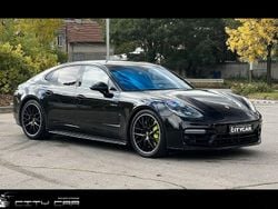 Schwarz Gebraucht 2018 Porsche Panamera Turbo S Limousine | 69.980 €