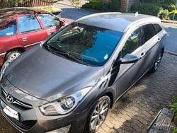 Silber Gebraucht 2014 Hyundai i40 Premium Limousine | 7.600 € (Guter Preis)