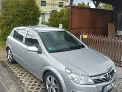 Silber Gebraucht 2008 Opel Astra Limousine | 3.450 € (Fairer Preis)