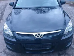 Schwarz Gebraucht 2009 Hyundai i30 Kleinwagen | 4.200 € (Teuer)