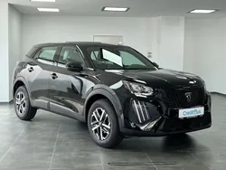 Lackierung schwarz perla nera/ Neu 2025 Peugeot 2008 Style SUV | 21.990 € (Guter Preis)