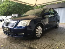 Blau Gebraucht 2006 Toyota Avensis Kombi | 2.480 € (Guter Preis)