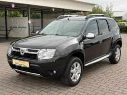 Schwarz Gebraucht 2012 Dacia Duster Prestige SUV | 5.990 € (Fairer Preis)