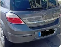 Silber Gebraucht 2005 Opel Astra Limousine | 1.300 € (Fairer Preis)