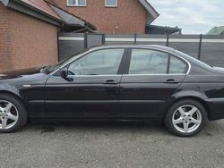 Schwarz Gebraucht 2004 BMW 320 Lifestyle Limousine | 3.000 € (Guter Preis)