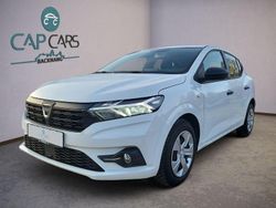 Gletscherweiss Gebraucht 2021 Dacia Sandero Essentiel Limousine | 9.990 € (Guter Preis)