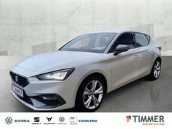 Weiß Gebraucht 2025 Seat Leon FR-Line Limousine | 28.440 € (Fairer Preis)