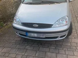 Grau Gebraucht 2003 Ford Galaxy Ghia Van / Kleinbus | 2.700 € (Fairer Preis)