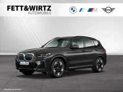 Sophistograu brillanteffekt metallic Gebraucht 2024 BMW iX3 M Sport SUV | 51.888 € (Guter Preis)
