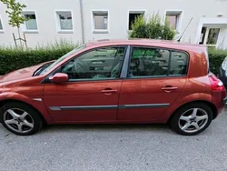 Rot Gebraucht 2006 Renault Mégane II Limousine | 500 € (Superpreis)