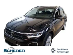 Deep black perleffekt Gebraucht 2024 VW T-Roc Life SUV | 24.900 € (Fairer Preis)