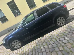 Blau Gebraucht 2009 Audi A3 Sportback Ambiente Limousine | 4.890 € (Guter Preis)