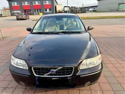 Schwarz Gebraucht 2004 Volvo S60 Kinetic Limousine | 3.200 €