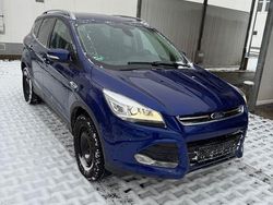 Blau Gebraucht 2015 Ford Kuga SUV | 12.100 € (Fairer Preis)