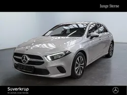Silber Gebraucht 2022 Mercedes A180 Style Limousine | 25.980 € (Guter Preis)