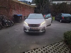 Weiß Gebraucht 2017 Peugeot 3008 Allure SUV | 15.900 € (Teuer)