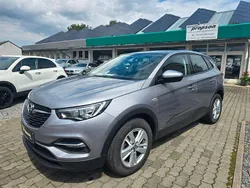 Grau Gebraucht 2019 Opel Grandland X Edition SUV | 13.750 € (Fairer Preis)