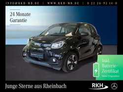 Schwarz Gebraucht 2024 Smart ForTwo Electric Drive Coupé | 16.750 € (Etwas zu teuer)
