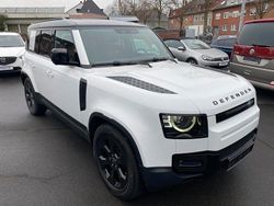 Fuji white Gebraucht 2021 Land Rover Defender SE SUV | 57.900 € (Etwas zu teuer)