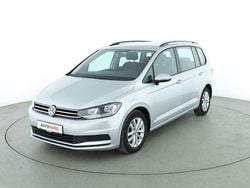 Grau Gebraucht 2017 VW Touran Comfortline Van / Kleinbus | 21.590 € (Fairer Preis)