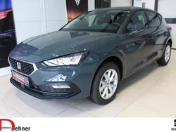 Fjordblau Gebraucht 2025 Seat Leon Limousine | 28.480 € (Guter Preis)