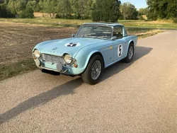 Blau Gebraucht 1963 Triumph TR4 Cabrio | 23.500 €