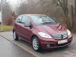 Rot Gebraucht 2008 Mercedes A150 Kleinwagen | 3.999 € (Fairer Preis)
