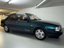 Grün Gebraucht 1988 Lancia Thema Limousine | 19.900 €